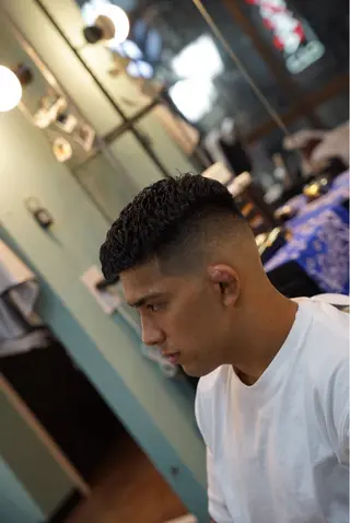 ショート パーマ TIGHT SWAG BARBERWORKS所属・TIGHT SWAG YUTOのヘアスタイル