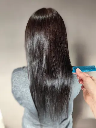 ロング Suimmie 田島のヘアスタイル