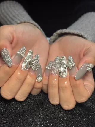 ネイル ✴︎ Delightのネイルデザイン