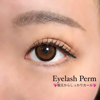 マツエク・マツパ 山本 恋乃香のヘアスタイル