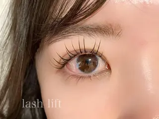 マツエク・マツパ Salon de milly 本町のマツエク・マツパデザイン