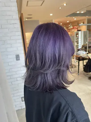 セミロング カラー 艶ハイトーン👑♡ NATSUKIのヘアスタイル