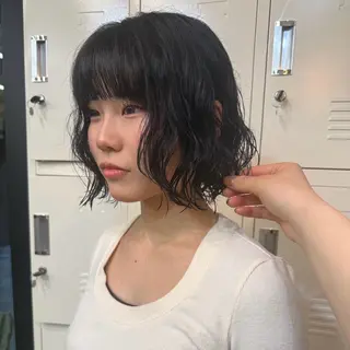 ミディアム カラー パーマ shin enom yuukaのヘアスタイル