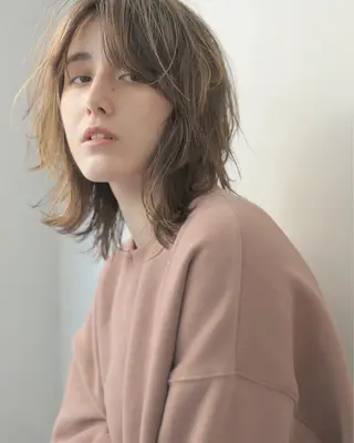 セミロング カラー パーマ 🧼柴田 健太郎🧼のヘアスタイル