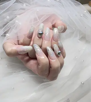 ネイル KARI ネイルサロンのネイルデザイン