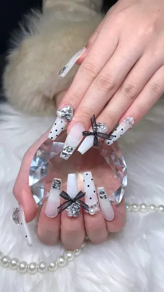 ネイル Kobayashi Komugiのネイルデザイン