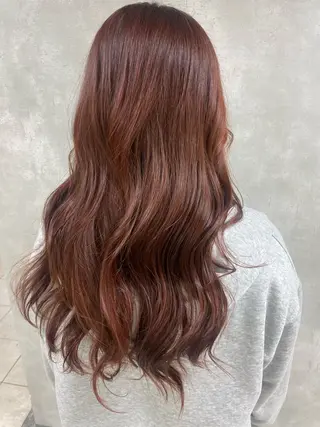 ロング 大久保 佳奈のヘアスタイル