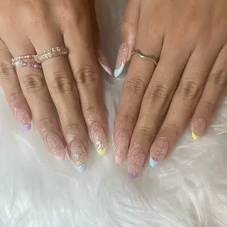 ネイル MORE-NAIL所属・Miki. MORE -NAILのネイルデザイン