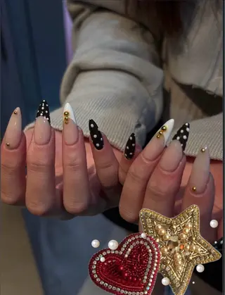 ネイル 🍀WOLTOKYO 池袋🍀そらのマツエク・マツパデザイン