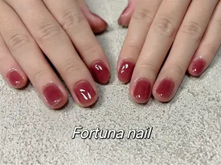 ネイル Nail •Head スパFortunaのネイルデザイン