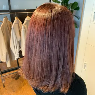 カラー newi TATSUのヘアスタイル