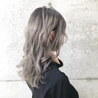 ロング カラー clomus所属・YUKA艶髪 🌸寛ぎ部屋のヘアスタイル