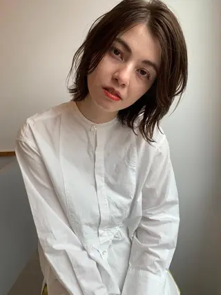 ミディアム パーマ カラー CEINE OURのヘアスタイル