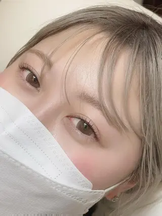 マツエク・マツパ IRIELASH所属・市岡 めいの眉毛・アイブロウイメージ