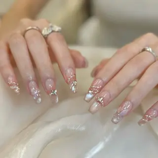 ネイル Iris  Nail所属・akige akigeのネイルデザイン