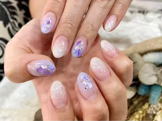 ネイル nailsalon Mirrorのネイルデザイン