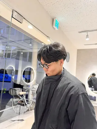 カラー パーマ メンズ 艶レイヤー🍊 加藤隆也のヘアスタイル