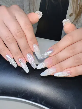 ネイル Lee Nails チップ長さだし専門店のネイルデザイン