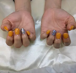 ネイル 三谷 さやかのネイルデザイン