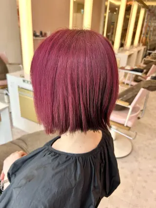 ショート カラー Via  京都烏丸所属・ブロンド/ハイトーン /レイヤー/りなのヘアスタイル