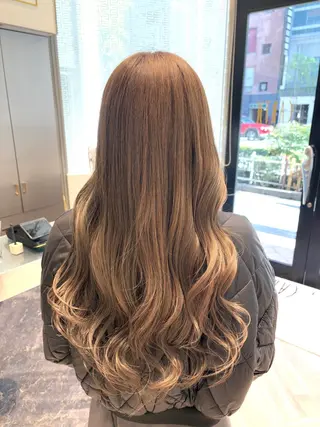 ロング カラー 李 文のヘアスタイル