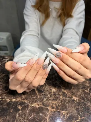 ネイル IROHA Nail 矢掛萌子のネイルデザイン