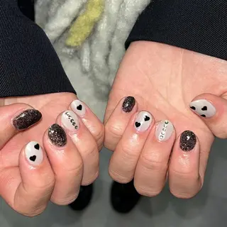 ネイル 🪐富島彩夏 /海外nail🪐のネイルデザイン