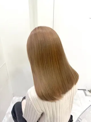 カラー 透明感ベージュ🤎 manami👒🌿のヘアスタイル