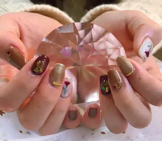 ロング カラー ネイル Q Free nailsのネイルデザイン