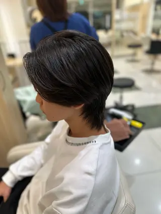 ショート ボブ•ショートカット 草野太一のヘアスタイル