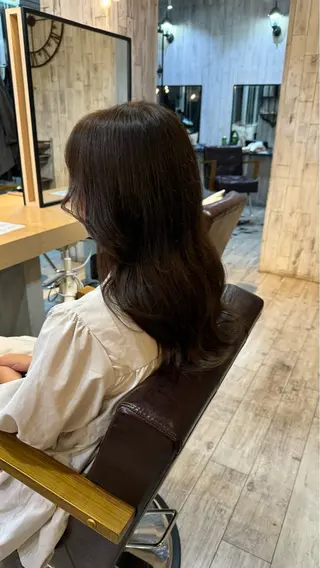ロング カラー い な み ま なのヘアスタイル