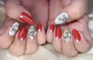 ネイル マツエク・マツパ アイブロウ Nail&eye Belire 新宿のネイルデザイン