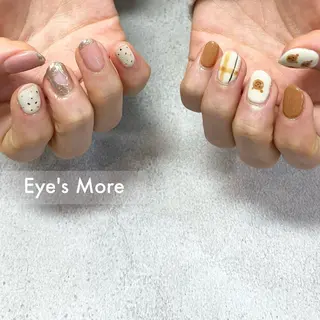 ネイル Eye's More Ochiaiのネイルデザイン