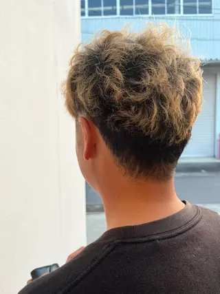 メンズ 松岡 アユミ  berryのマツエク・マツパデザイン