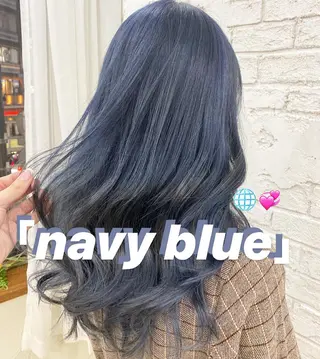 ロング カラー オリーブ/アッシュ やわらか透明感カラーのヘアスタイル