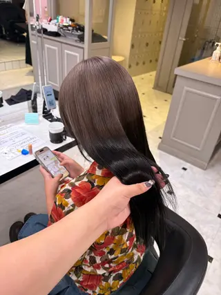 ロング カラー 透明感ベージュカラー 🪞上野🪞AIのヘアスタイル