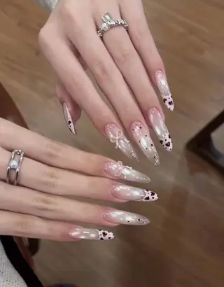 ネイル ヒユ ネイル所属・ゆうな ネイル サロンのネイルデザイン