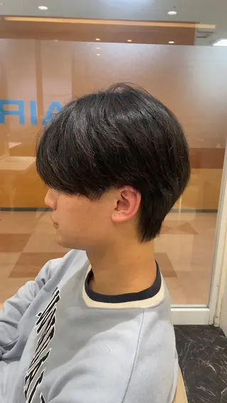 メンズ Yugaメンズパーマ /フェードカットのヘアスタイル