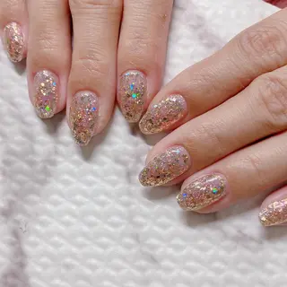 ネイル Lily Roseスタッフ一同のマツエク・マツパデザイン