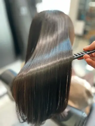 ロング カラー biscohair 髪にドラマを。のヘアスタイル