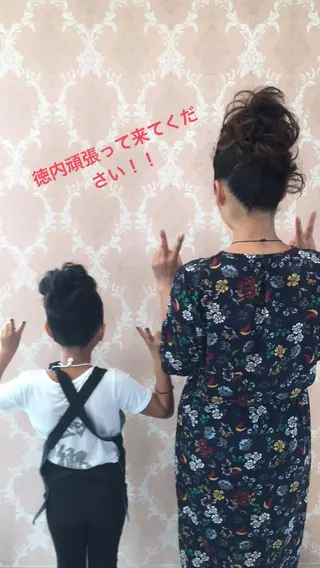 ヘアアレンジ graxi'    グラシー所属・ブリーチ/ハイトーン SERINAのヘアスタイル