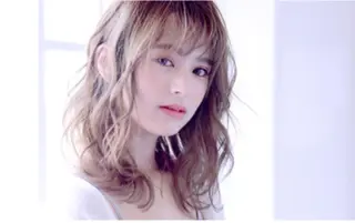 ミディアム hatena所属・hatena 🫧のマツエク・マツパデザイン