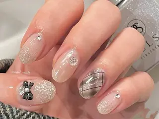 ネイル Mona【パラジェル ・長さ出し専門店】のネイルデザイン