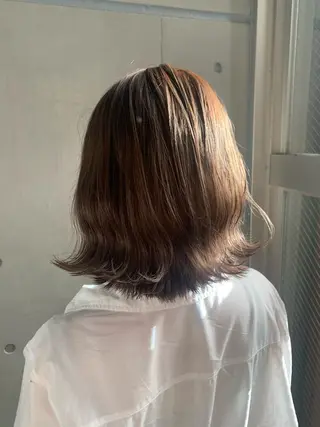 ショート カラー うえの ももねのヘアスタイル