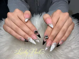 ネイル Lady Nails 1993所属・タナカ フォンのネイルデザイン