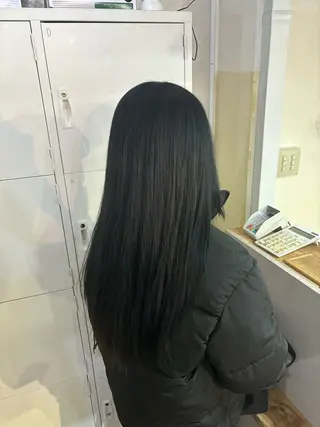 セミロング 髪質改善&艶カラー sotaのヘアスタイル