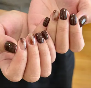 ネイル yurinailsalon所属・萌 モエのネイルデザイン