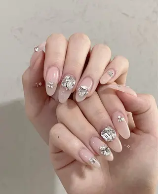 ネイル Tira Nailのネイルデザイン