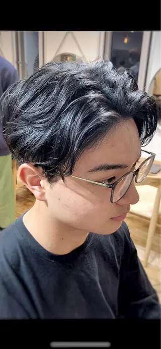 ミディアム パーマ メンズ メンズStylist 山根慧のヘアスタイル