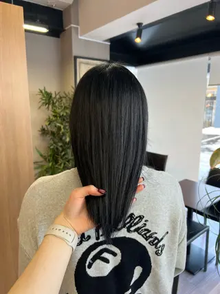 セミロング カラー arika ミズキのヘアスタイル